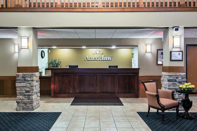 Amerivu Inn And Suites - Waconia Exteriér fotografie